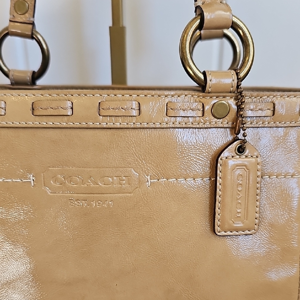 Coach  2008 Gallery Laced East West Tote Bag EUC Camel - Picture 3 of 11